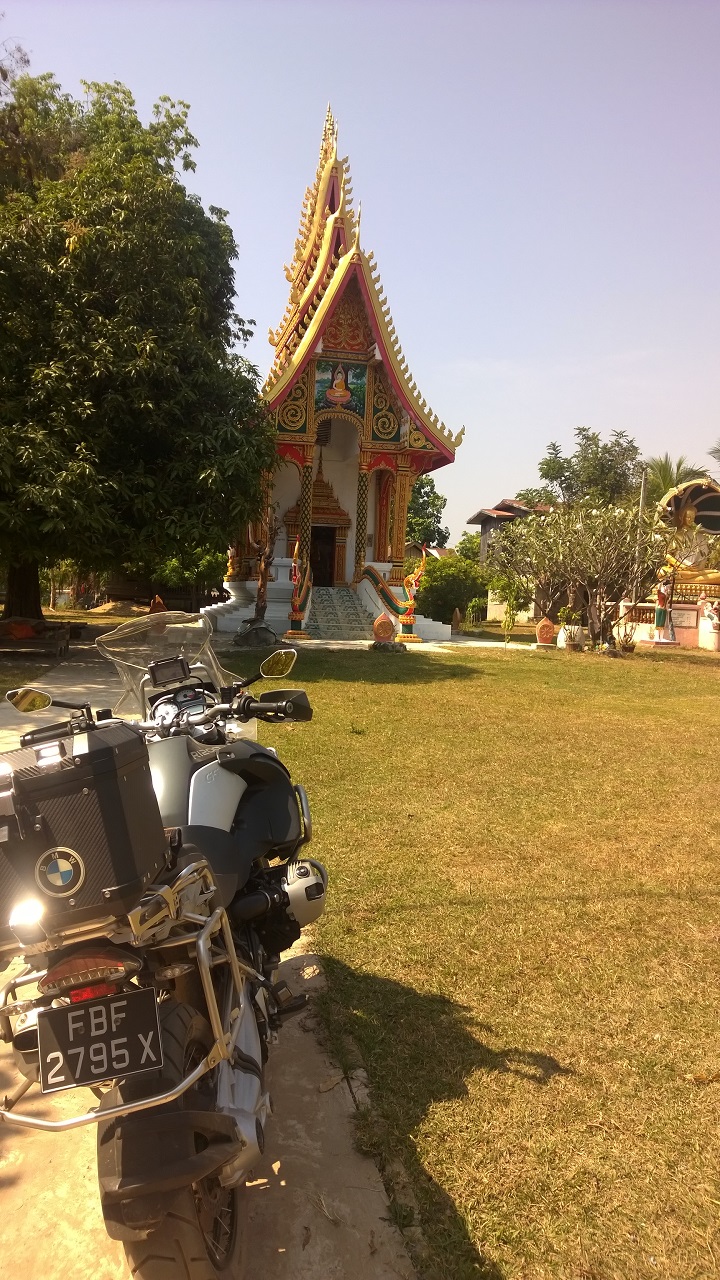 Kurzer Stopp bei Buddha...