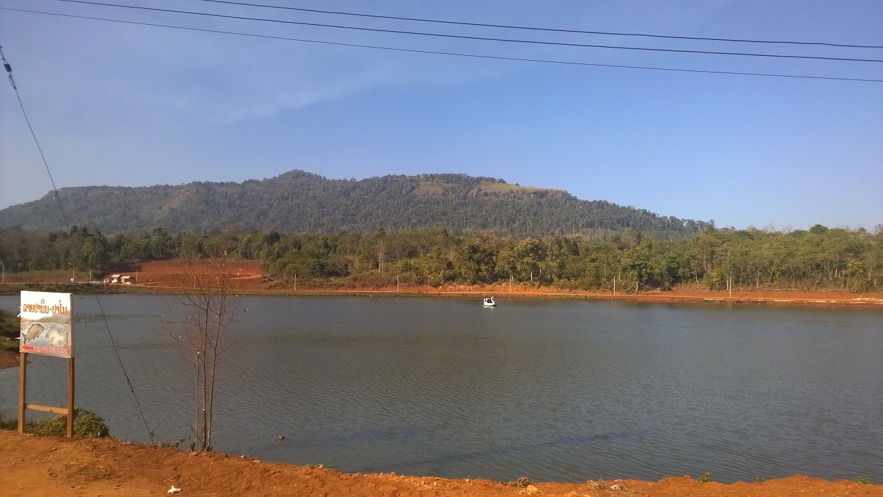 Näherholungssee in Laos....scheisse ungemütlich...